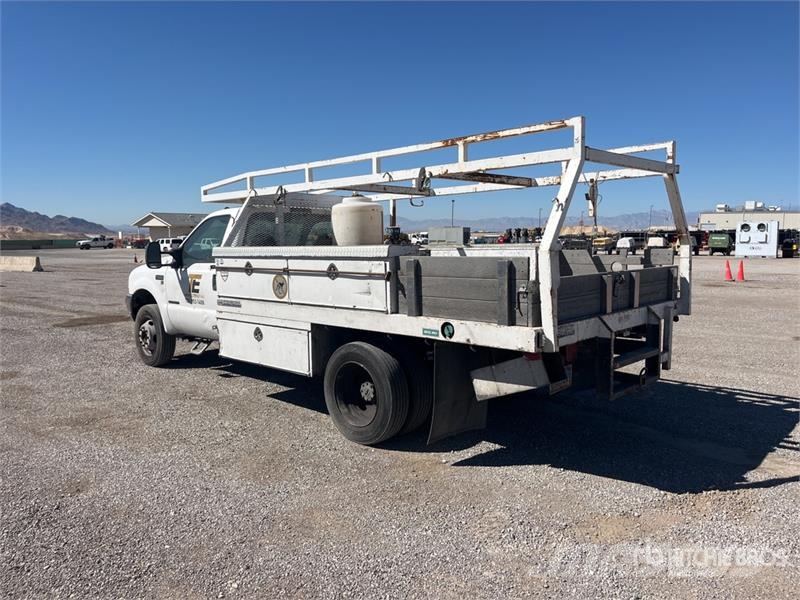 Ford F-450 4x2 Flatbed Truck Flatbed / Dropside trucks
