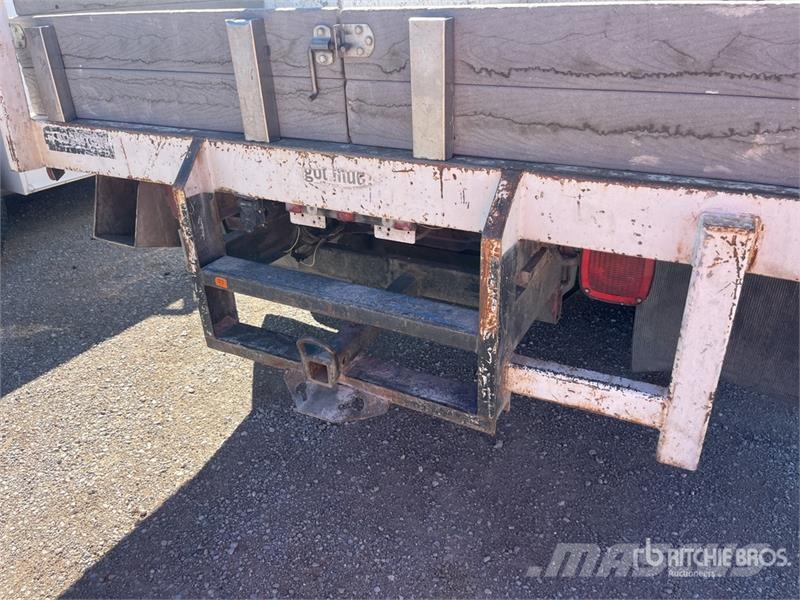 Ford F-450 4x2 Flatbed Truck Flatbed / Dropside trucks