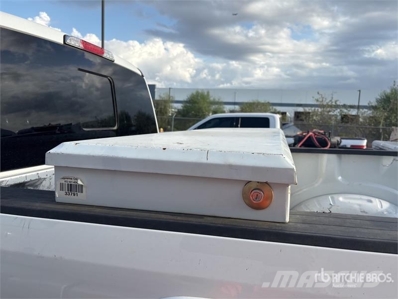 Ford F-450 Lariat 4x4 Pickup Прочие фургоны