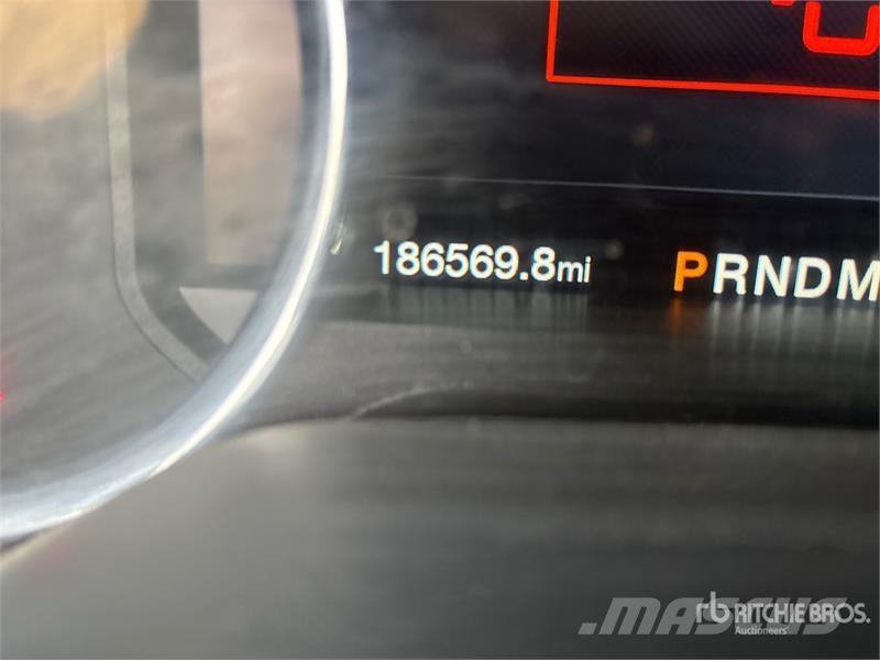 Ford F-450 Lariat 4x4 Pickup Прочие фургоны