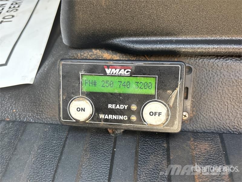 Ford F-450 Lariat 4x4 Pickup Прочие фургоны