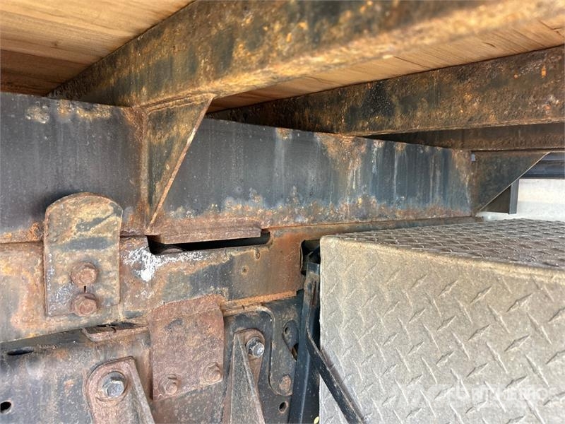 Ford F-450 XL 4x2 Crew Cab Flatbed Dump Truck Самосвал