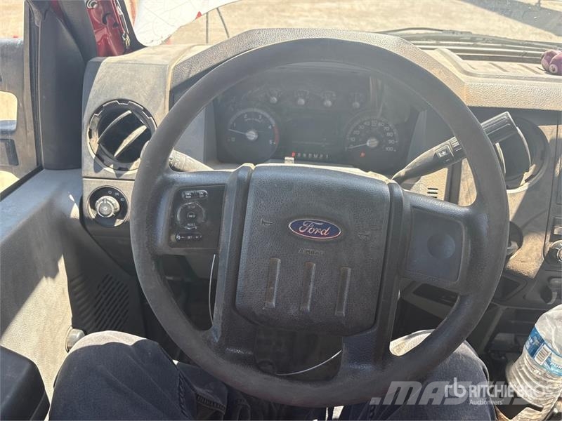 Ford F-450 XL 4x2 Extended Cab Flatbed Dump Truck Самоскиди