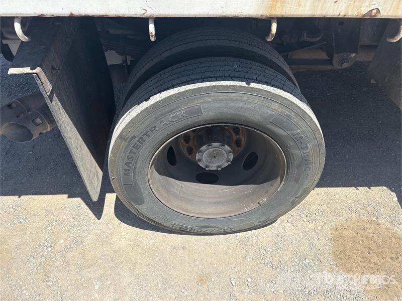 Ford F-450 XL 4x2 Extended Cab Flatbed Dump Truck Самоскиди
