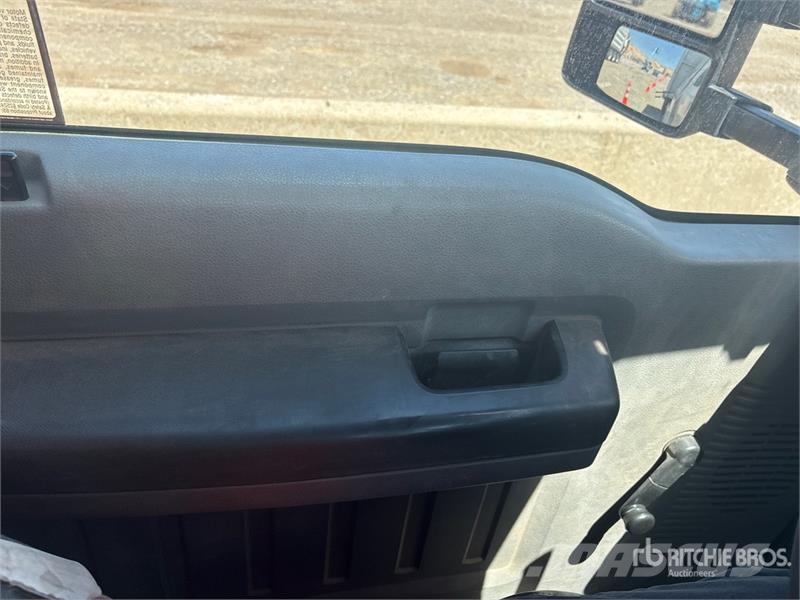 Ford F-450 XL 4x2 Extended Cab Flatbed Dump Truck Самоскиди