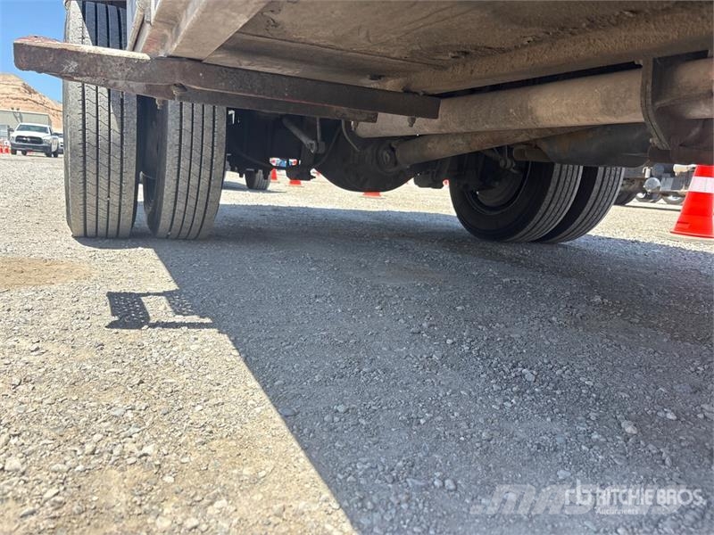 Ford F-450 XL 4x2 Extended Cab Flatbed Dump Truck Самоскиди