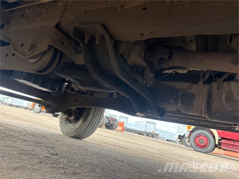Ford F-450 XL 4x2 Utility Truck Prekucniki