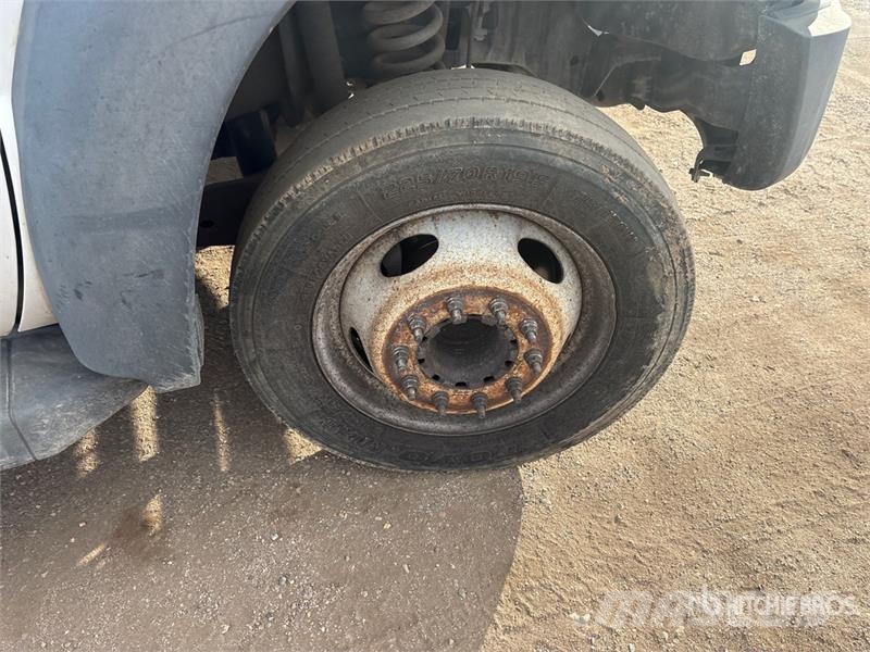 Ford F-450 XL 4x2 Utility Truck Prekucniki