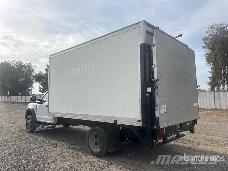 Ford F-450 XL 4x2 Van Truck Camiones con caja de remolque