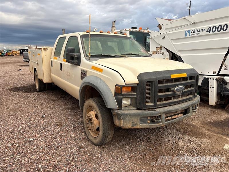 Ford F-450 XL 4x4 Crew Cab Utility Truck Vieglais kravas automobilis/izkraušana no sāniem