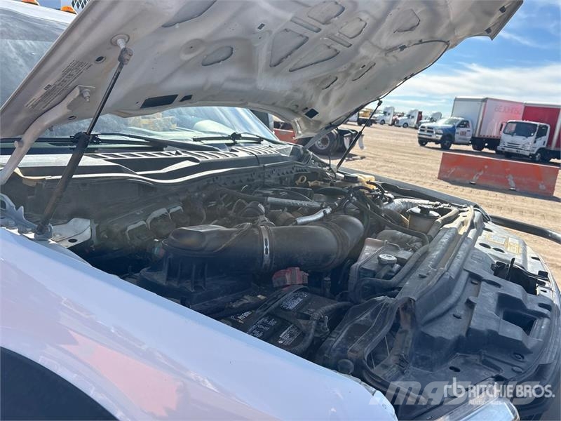 Ford F-450 XL 4x4 Service Truck Pilsētas atkritumvedēji