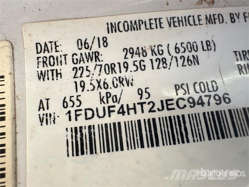 Ford F-450 XL 4x4 Service Truck Pilsētas atkritumvedēji