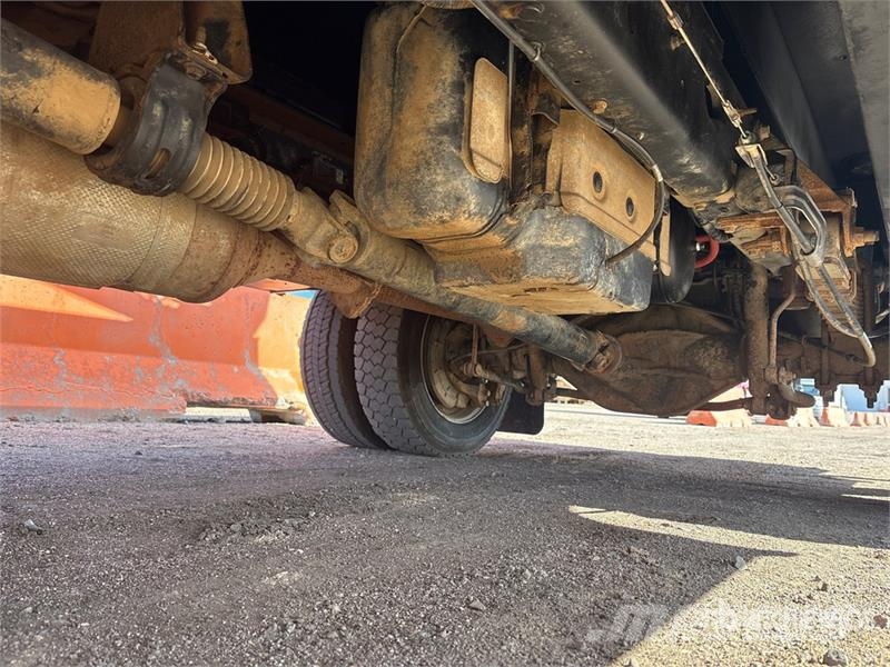 Ford F-450 XL 4x4 Service Truck Pilsētas atkritumvedēji