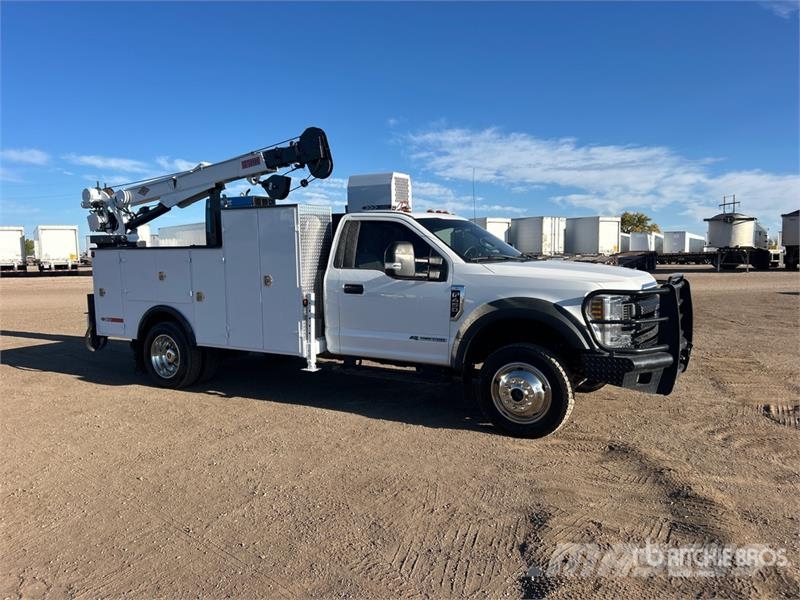 Ford F-450 XL 4x4 Service Truck Pilsētas atkritumvedēji