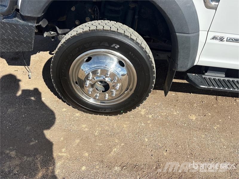Ford F-450 XL 4x4 Service Truck Pilsētas atkritumvedēji