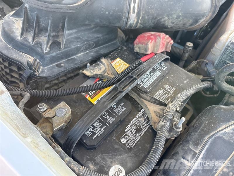 Ford F-450 XL 4x4 Service Truck Pilsētas atkritumvedēji