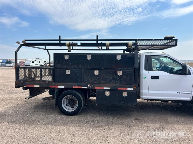 Ford F-450 XL 4x4 Utility Truck Bestelwagens met open laadbak