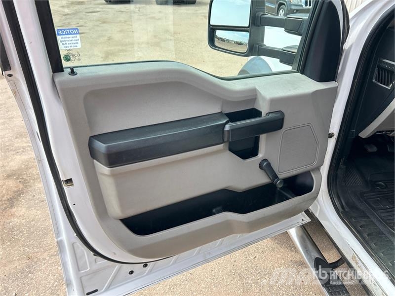 Ford F-450 XL 4x4 Utility Truck Bestelwagens met open laadbak
