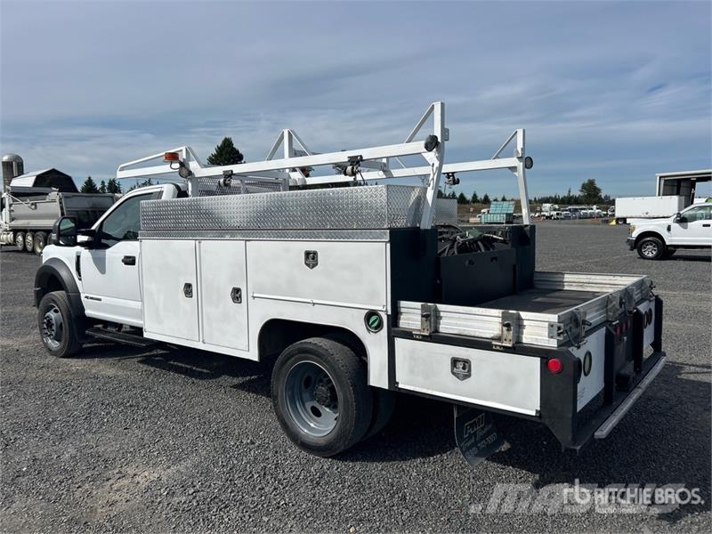 Ford F-450 XL 4x4 Utility Truck ピックアップ／ドロップサイド