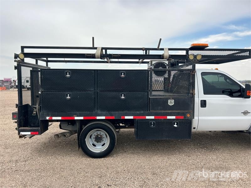 Ford F-450 XL 4x4 Utility Truck Bestelwagens met open laadbak