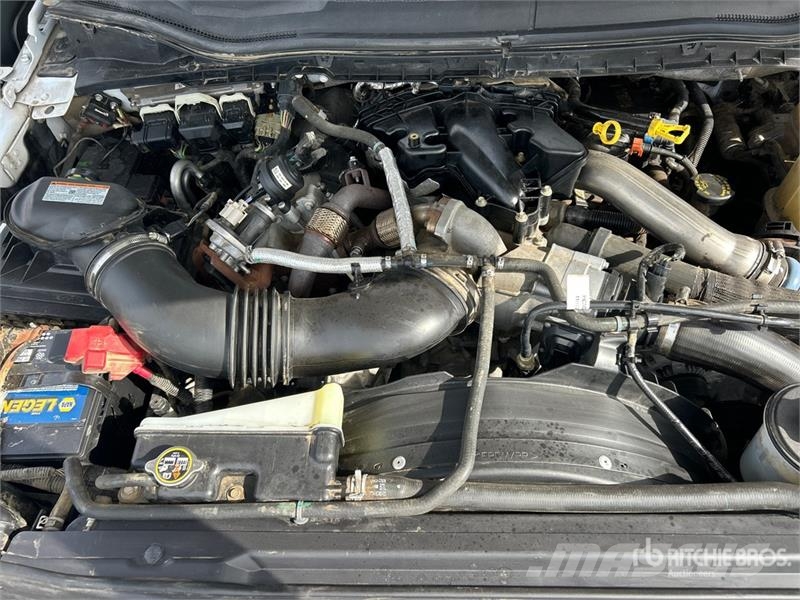 Ford F-450 XL 4x4 Utility Truck ピックアップ／ドロップサイド