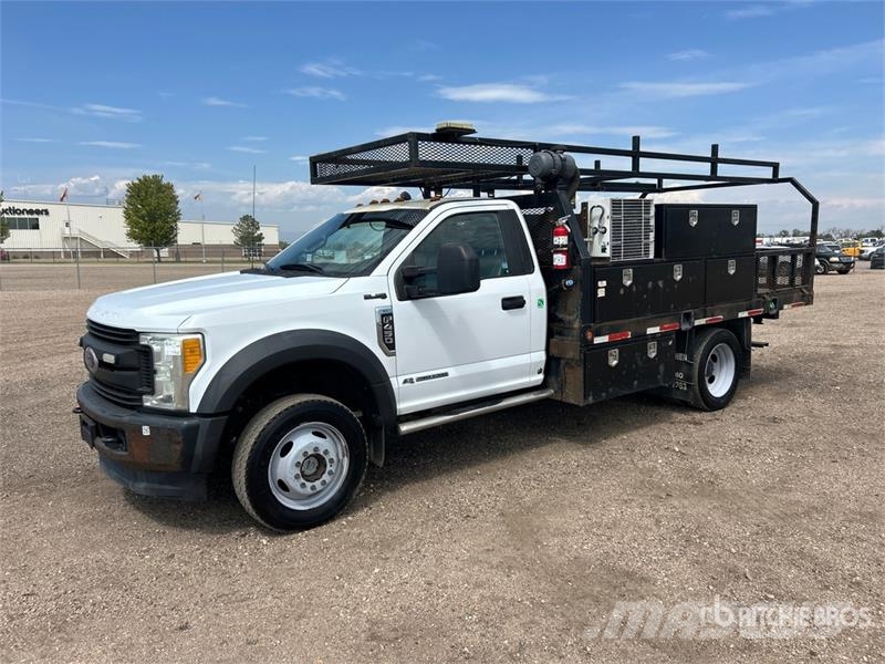 Ford F-450 XL 4x4 Utility Truck Bestelwagens met open laadbak