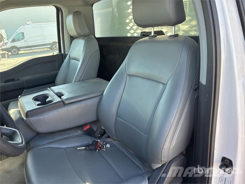 Ford F-550 Tippbilar