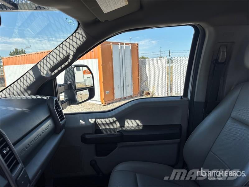 Ford F-550 Lastbilmonterede lifte