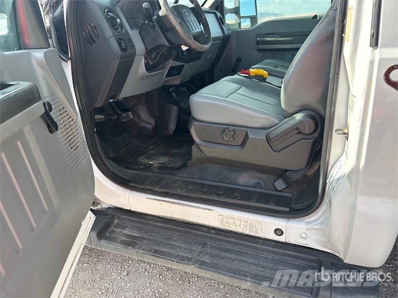 Ford F-550 Tipper trucks