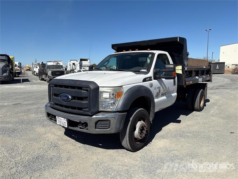 Ford F-550 自卸式货车