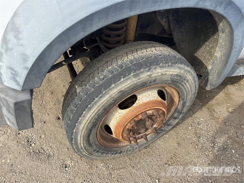 Ford F-550 Pikapai / Bortiniai sunkvežimiai