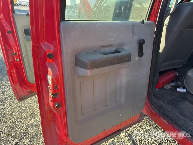Ford F-550 Kiper tovornjaki