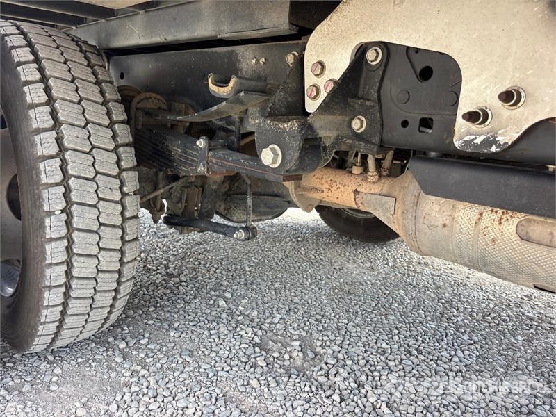 Ford F-550 Pacēlāji uz automašīnas bāzes