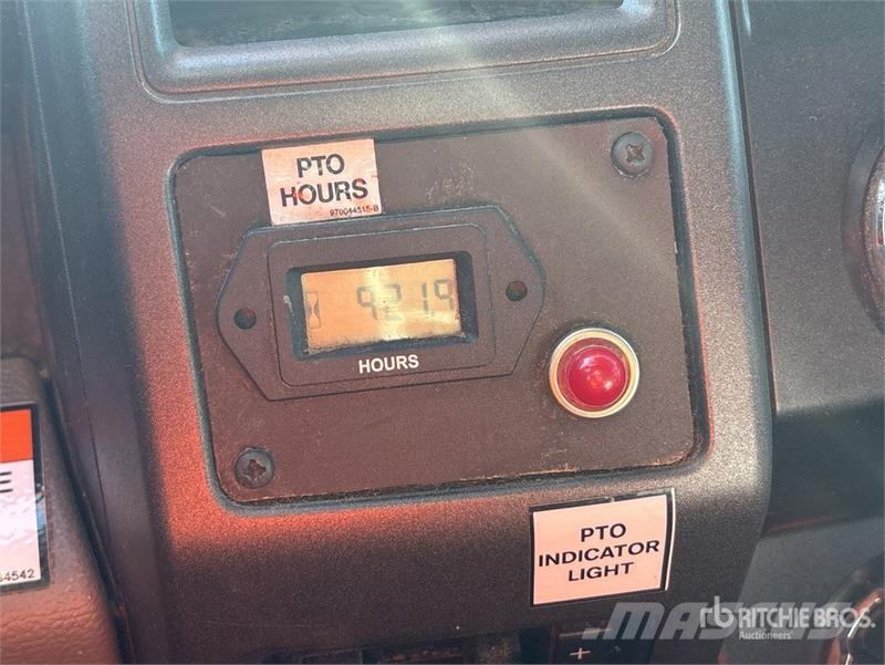 Ford F-550 Plataformas sobre camión