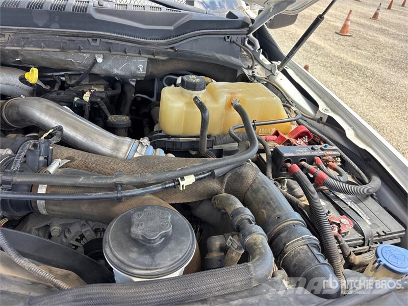Ford F-550 Pacēlāji uz automašīnas bāzes