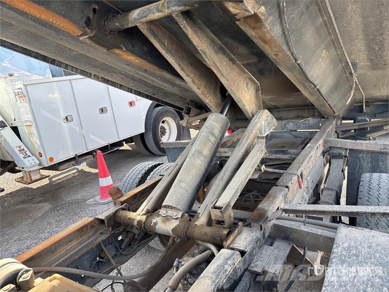 Ford F-550 Tipper trucks