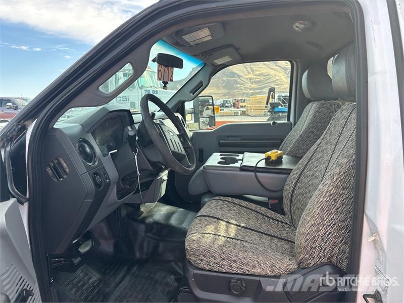 Ford F-550 Tipper trucks