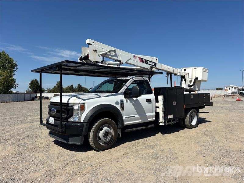 Ford F-550 Lastbilmonterede lifte