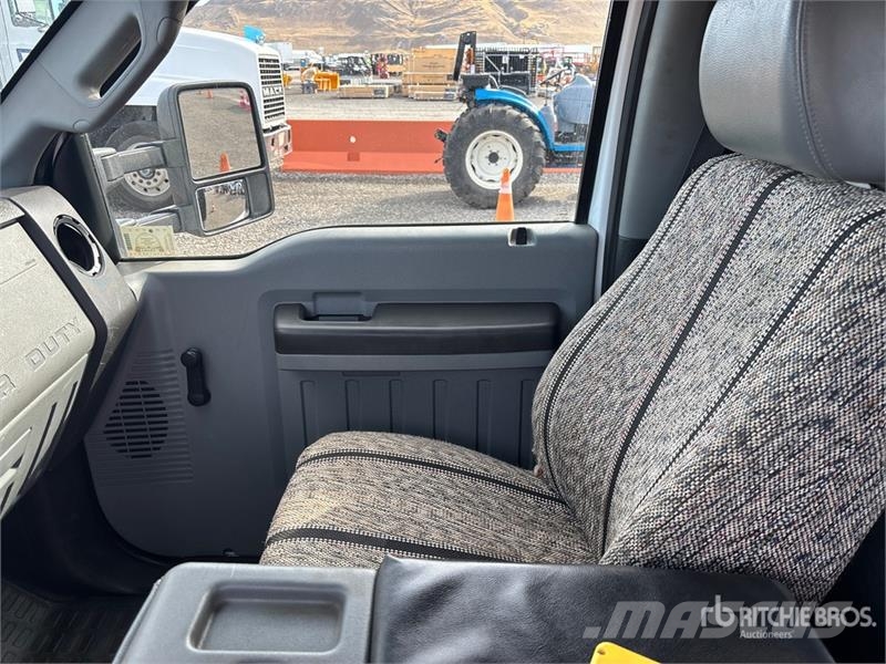Ford F-550 Tipper trucks