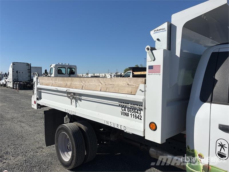 Ford F-550 Tippbilar