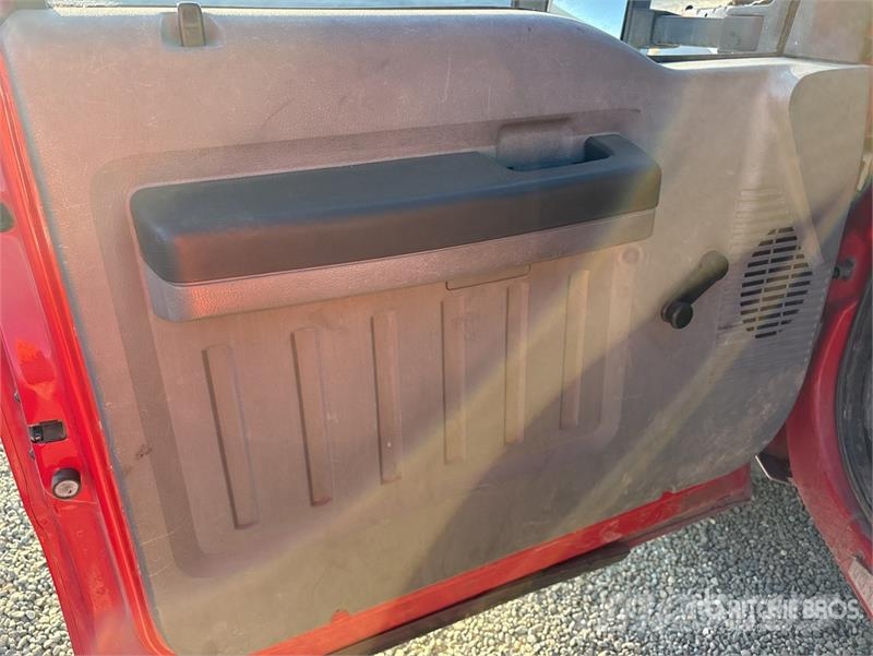 Ford F-550 Kiper tovornjaki
