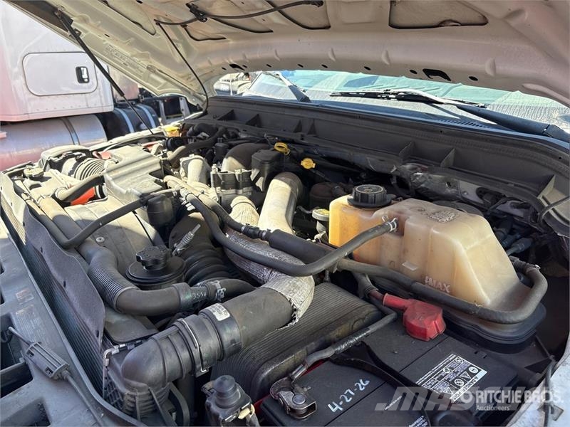 Ford F-550 自卸式货车