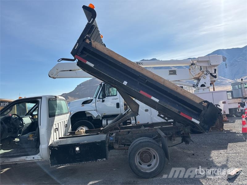 Ford F-550 Tipper trucks