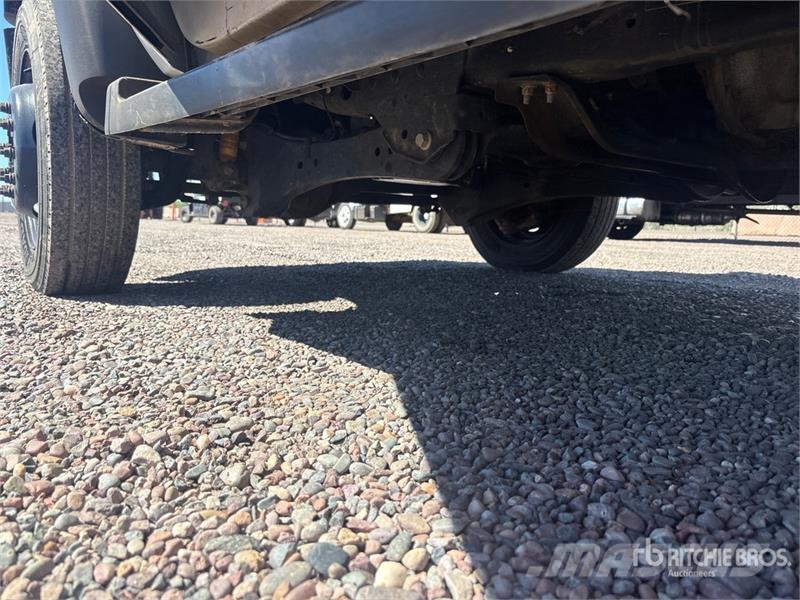 Ford F-550 Pacēlāji uz automašīnas bāzes