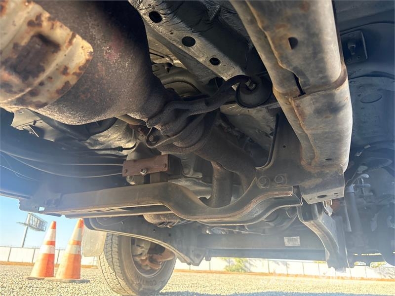 Ford F-550 Teherautóra szerelt emelők és állványok