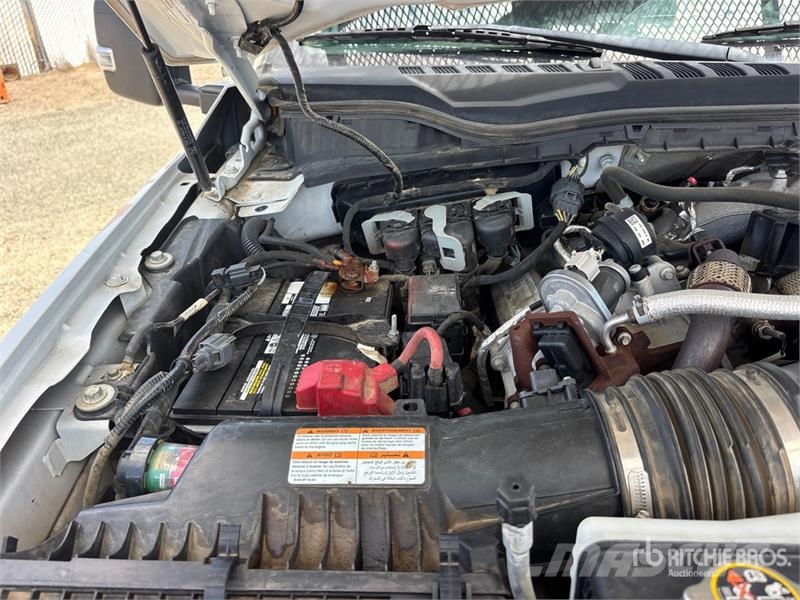 Ford F-550 Pacēlāji uz automašīnas bāzes