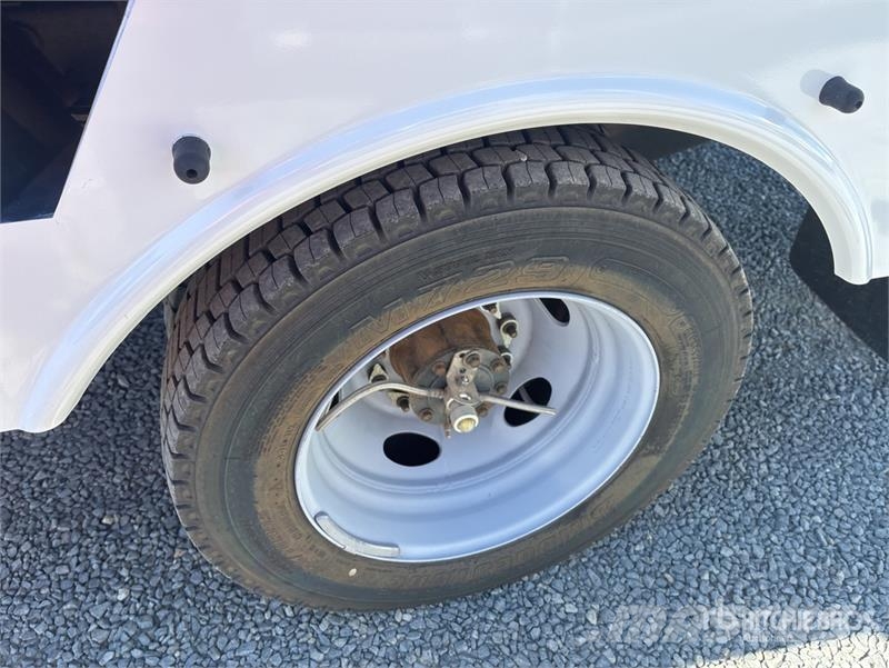Ford F-550 Plataformas sobre camión