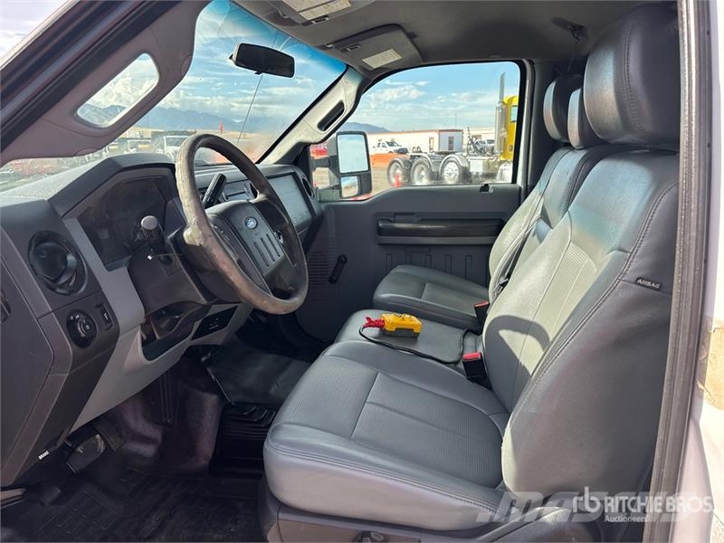 Ford F-550 Tipper trucks