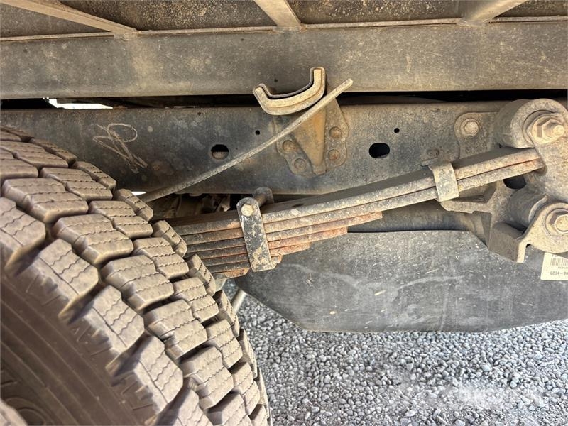 Ford F-550 Pacēlāji uz automašīnas bāzes