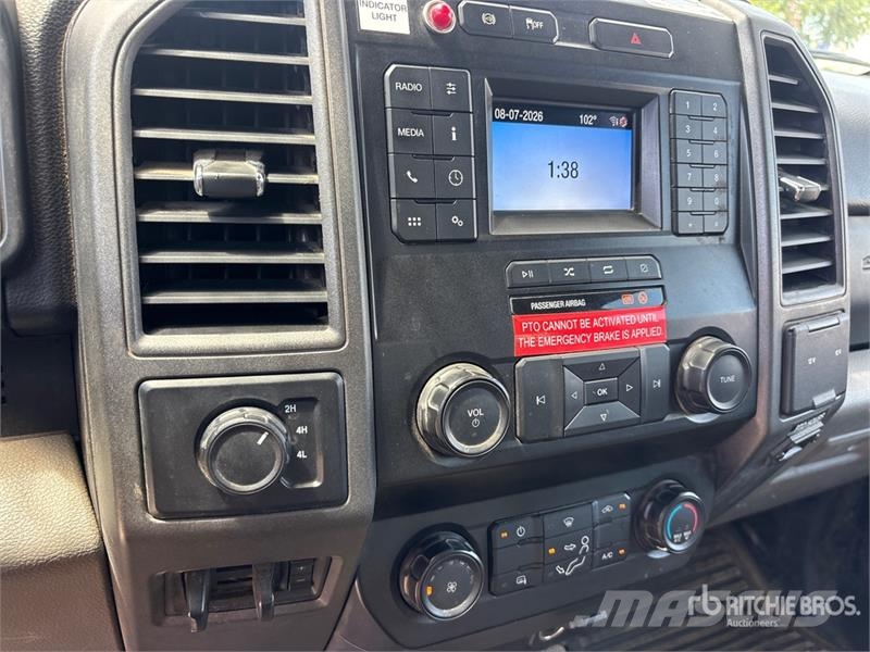 Ford F-550 Pacēlāji uz automašīnas bāzes